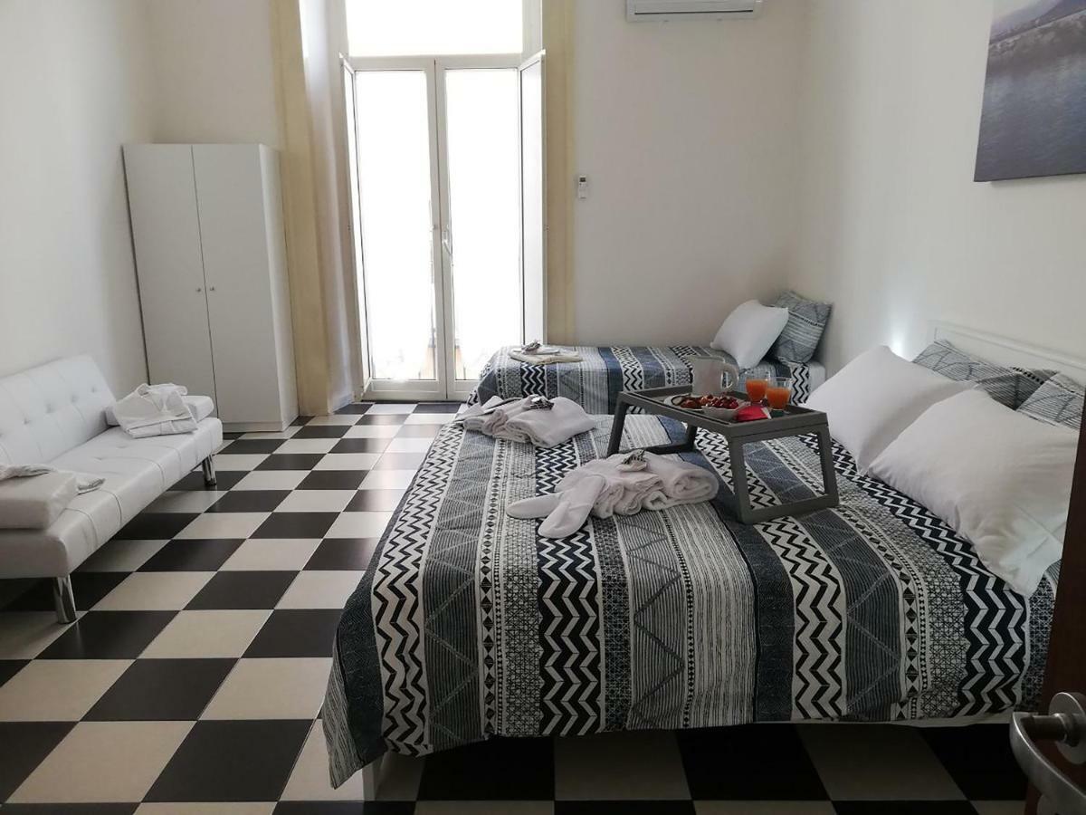 Апартаменты Mb Napoles Intera Casa Экстерьер фото
